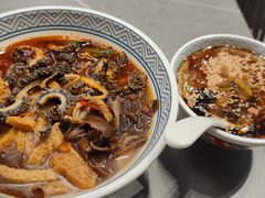 -粉吖吖·邵阳米粉(体育西路店)