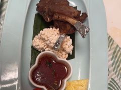 -蕉叶·泰国歌舞风情(世贸店)