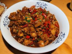 老南昌热辣牛蛙-偶屋里钵少爷(时代广场店)