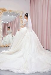 -LOVE SHINE婚纱·红鼎庄龙凤褂·妈妈装定制