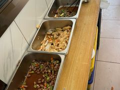 -清真·白家牛肉罩火烧老店(育才街店)