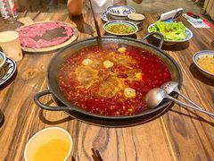 -旧街市鲜货老火锅(大光路店)