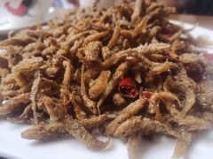 炸石头鱼-耙猪脚(荷风香舍店)