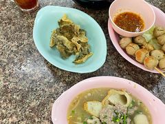 -榮泰米粉湯(Left Shop)