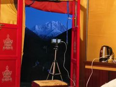 -亚拉雪山风景区