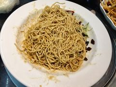 -霄汉牛三鲜湖北砂锅菜(万松园2店)