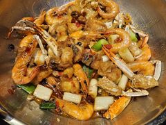 -七欣天香辣蟹火锅(上海银亿滨江店)