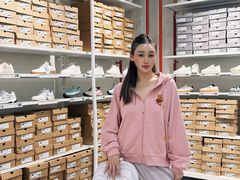 -王府井奥莱临潼小镇(临潼店)