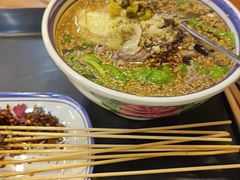 -云阿蛮云南生烫牛肉米线(奉贤路店)