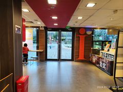 -麦当劳(丽江玉河广场店)