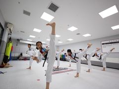 -吾道跆拳道·跳绳体适能·综合武道馆(乐坊·虹井生活广场店)