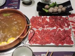 -牛村来人潮汕牛肉火锅(西单店)