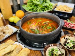 -贵厨酸汤牛肉(花果园国际中心店)
