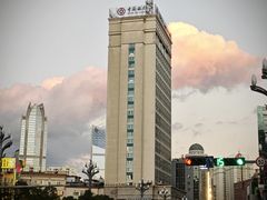 -霸王茶姬(五一路店)