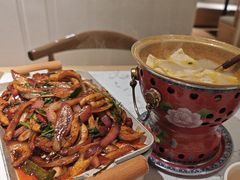 -关东小磨东北菜(漕河泾印象城店)