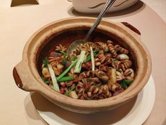 -八府香鸭·啫啫煲(华山路店)