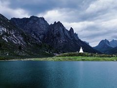-莲宝叶则景区