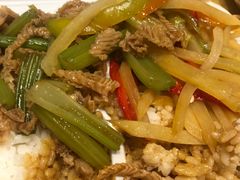 -咱家王新国把子肉(县东巷店)