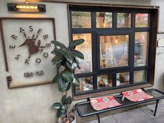 -橡皮书店(翠湖北路店)