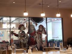 -必胜客(WOW中心城店)