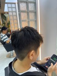 -赤道 Hair Salon