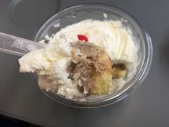 -红宝石·鲜奶小方·海派西点房(南丹店)