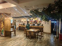 -萬家灯火·私房湘菜·22年老手艺(南岭大道店)