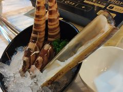 -鲜入围煮花胶鸡海鲜火锅