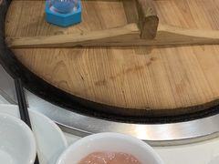 -鲁员外地锅鸡地锅鱼(古墩路店)