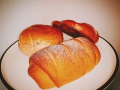 -沁屋面包店(人民东路店)