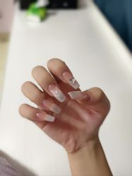 -LY美甲美睫