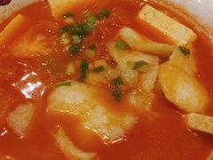 -渝是乎酸菜鱼·川渝小炒(新世界百货望京店)