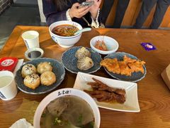 -鑫震源·苏式大虾生煎(山塘街店)