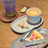 精酿配甜品，下午茶买醉石锤了…