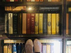 -钟书阁(松江泰晤士小镇店)