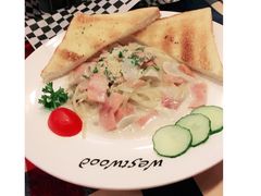 牛肉培根汉堡-遇见西木美式餐厅(体育路店)