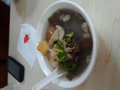 -苓记南京鸭血粉丝.皮肚面(县东巷店)