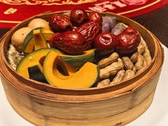-丽华园·武汉地标楚菜餐厅(青山江滩店)
