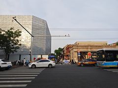 -管氏翅吧(护国寺店)