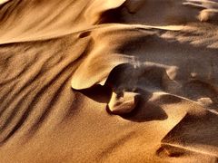 -亿利库布其七星湖沙漠生态旅游区