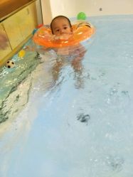 -爱婴岛婴儿游泳/推拿SPA馆(华南MALL店)