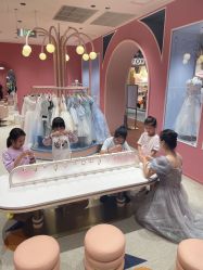 -奈尔宝家庭中心·亲子餐厅(北京东坝万达店)