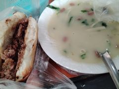 黄老太牛肉烧饼-老西关黄老太牛肉烧饼