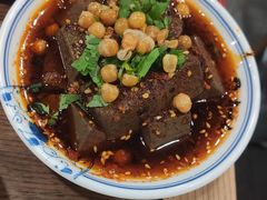 -肖四女乐山跷脚牛肉(世博源店)