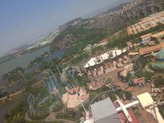 -七彩云南欢乐世界