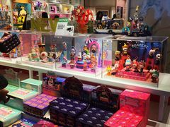 -泡泡玛特POPMART(国金街店)