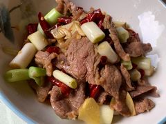 弥勒杀猪菜-湖泉水云间餐厅·弥勒地道菜(B座店)