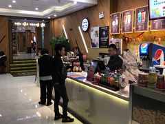-大光明丽星VIP影城(昌里路杜比全景声店)
