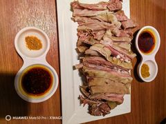 -贯贯吉·清真餐厅(浙江中路店)