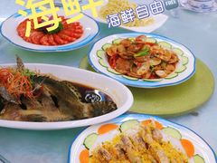 -范饭椰林川湘味海鲜·椰子鸡(三亚湾椰梦长廊店)